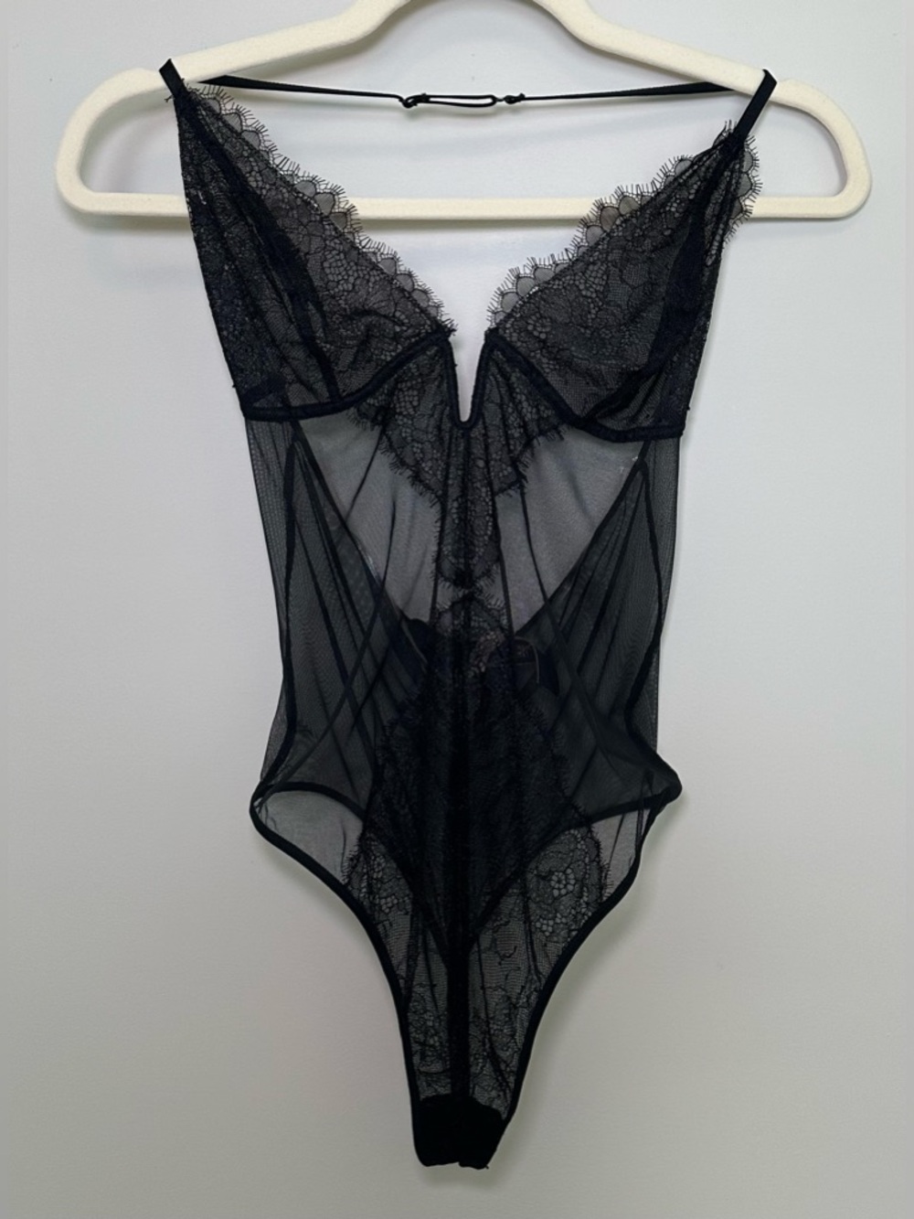 Victoria’s Secret Black Lace Sheer Thong Bodysuit Teddy Lingerie Goth Fairy Sexy